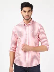 Lee Men Red Classic Slim Fit Bengal Stripes Striped Cotton Casual Shirt