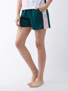 Miss Chase Women Green Colorblocked Lounge Shorts