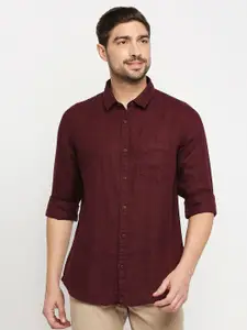SPYKAR Men Maroon Slim Fit Solid Casual Shirt