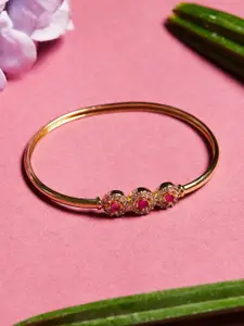 Voylla Voylla Women Gold-Toned & Pink Brass Cubic Zirconia Gold-Plated Kada Bracelet