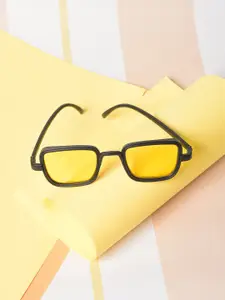 HAUTE SAUCE by  Campus Sutra HAUTE SAUCE by Campus Sutra Women Yellow Lens & Black Wayfarer Sunglasses with Polarised Lens