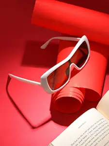 HAUTE SAUCE by  Campus Sutra HAUTE SAUCE by Campus Sutra Women Brown Lens & White Wayfarer Sunglasses SS22_HSSG1185