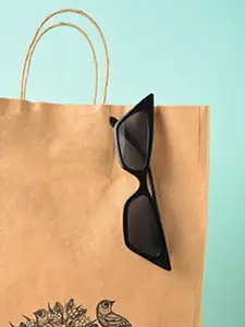 HAUTE SAUCE by  Campus Sutra HAUTE SAUCE by Campus Sutra Women Black Lens & Black Cateye Sunglasses SS22_HSSG1145