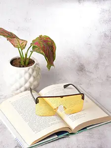 HAUTE SAUCE by  Campus Sutra HAUTE SAUCE by Campus Sutra Women Yellow Lens & Black Oversized Sunglasses SS22_HSSG1194