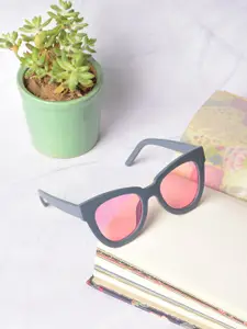 HAUTE SAUCE by  Campus Sutra HAUTE SAUCE by Campus Sutra Women Pink Lens & Black Cateye Sunglasses with Polarised Lens