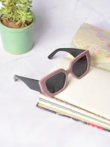 HAUTE SAUCE by  Campus Sutra HAUTE SAUCE by Campus Sutra Women Black Lens & Brown Wayfarer Sunglasses SS22_HSSG1142