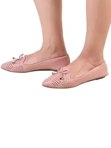 XE Looks Women Pink Textured Ballerinas with Laser Cuts Flats