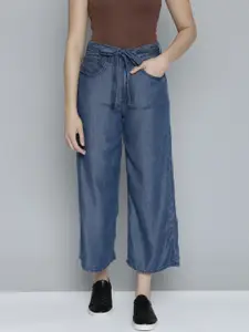 Levis Women Wide Leg High-Rise Clean Look Jeans With A Matching Fabric Belt