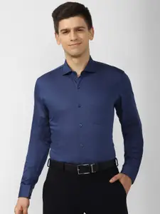 Peter England Elite Men Navy Blue Slim Fit Cotton Formal Shirt