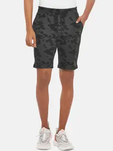 People Men Black Camouflage Printed Shorts