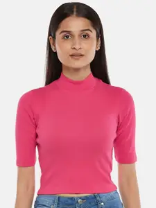 People Women Pink Solid High Neck Fitted Crop Top