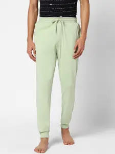 Ajile by Pantaloons Green Regular Fit Solid Joggers