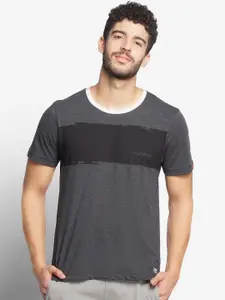 Wildcraft Men Grey & Black Colourblocked Slim Fit Cotton T-shirt