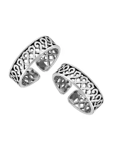 LeCalla Set Of 2 925 Sterling Silver Round Band Fancy Design Toe Ring