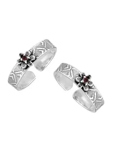 LeCalla 925 Sterling Silver Antique Floral Stone Toe Rings