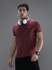 Crocodile Men Maroon V-Neck Cotton T-shirt