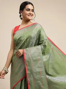 Royal Rajgharana Saree Green Woven Design Zari Silk Blend Banarasi Sarees