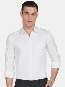 Arrow Men White Slim Fit Formal Shirt