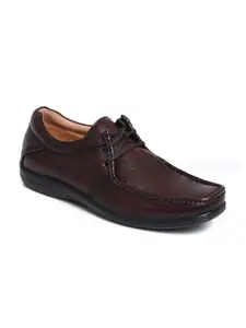Zoom Shoes Men Brown Solid Derbys Formal Shoes