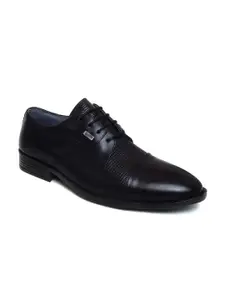 Zoom Shoes Men Black Textured Formal Leather Derbys