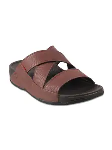 fitflop Men Brown & Black Leather Comfort Sandals