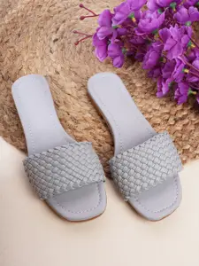 SAPATOS Women Grey Textured Open Toe Flats