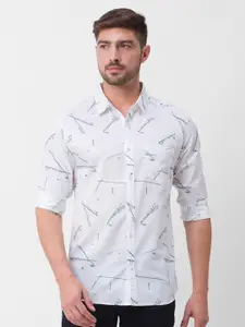 SPYKAR Men White Slim Fit Printed Casual Shirt