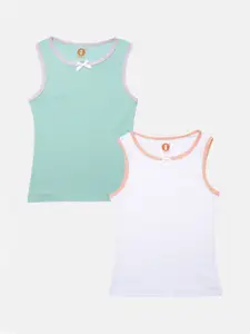 OOKA Girls White Pack Of 2 Solid Camisoles