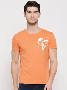 Duke Men Orange Typography Printed Slim Fit T-shirt