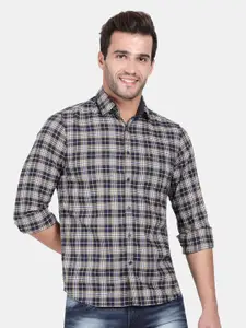 t-base Men Navy Blue Standard Checked Casual Shirt