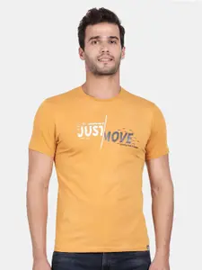 t-base Men Yellow Typography Printed Raw Edge T-shirt