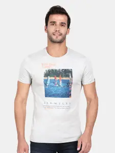 t-base Men Grey Printed Applique T-shirt