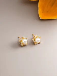 aadita Gold-Toned Geometric Studs Earrings