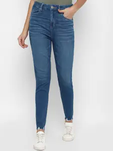 AMERICAN EAGLE OUTFITTERS Women Blue Slim Fit Light Fade Jeans