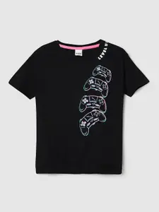 max Girls Black Printed V-Neck T-shirt