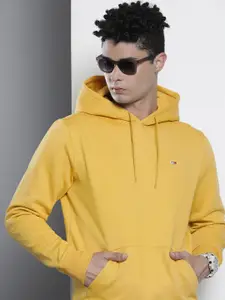 Tommy Hilfiger Men Yellow Solid Hooded Sweatshirt