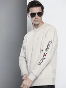 Tommy Hilfiger Men Grey Melange Sweatshirt with Printed Detail