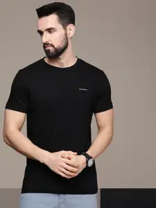 Calvin Klein Jeans Men Black Pack of 2 Solid Slim Fit Pure Cotton T-shirts