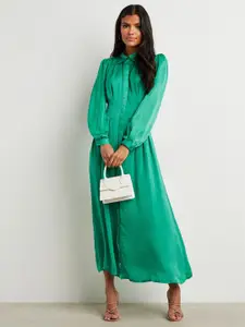 Styli Green Solid A-Line Maxi Dress