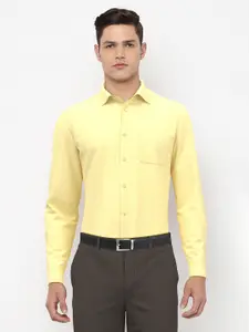 Peter England Elite Men Yellow Formal Shirt