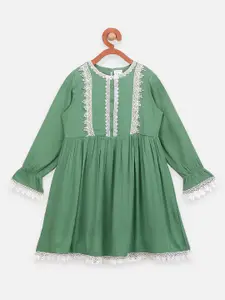 LilPicks Green & green spruce Dress