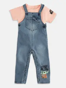 Pantaloons Baby Boys Pink & Navy Blue Solid T-shirt with Dungaree