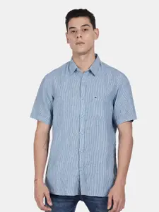 t-base Men Blue Standard Casual Shirt