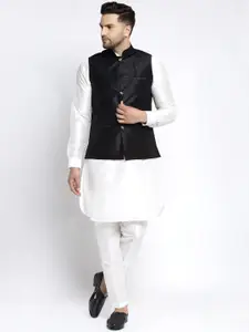 Kaifoo Men White Solid Straight Kurta with Pyjamas And Nehru Jacket