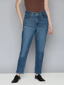 Levis 80's Mom Tapered Fit High-Rise Light Fade Jeans