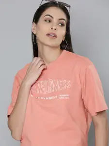 Levis Women Rust Pink Typography Printed Drop-Shoulder Sleeves Oversized T-shirt