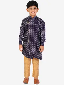 Pro-Ethic STYLE DEVELOPER Kids-Boys Navy Blue Floral Printed Pure Silk Kurta with Trousers