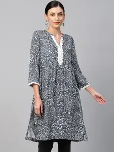 Modern Indian by CHEMISTRY Women Navy Blue Printed Kurta With Crochet Trimming