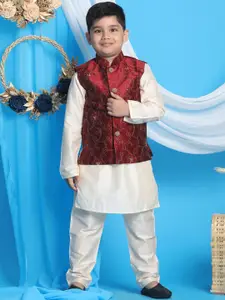 VASTRAMAY Boys Cream-Coloured Floral Sequinned Kurta with Salwar