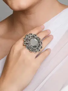 Fida Women Silver-Toned Oxidized Mirror Finger Ring